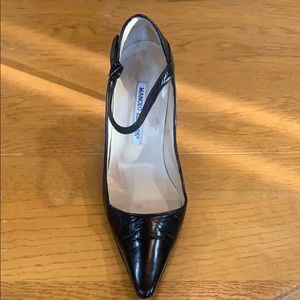 Black Manolo Blahnik Pumps